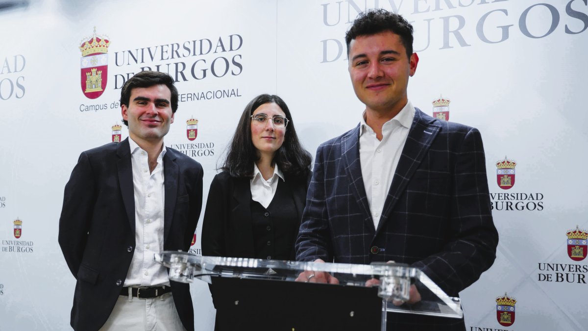 De izqda. a dcha.: Hugo Fernández Alonso, Andrea Lajo Mongil, Marco Yangüela Azofra.