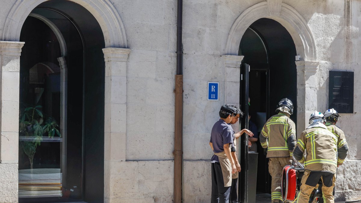 Incendio en el restaurante Cobo.