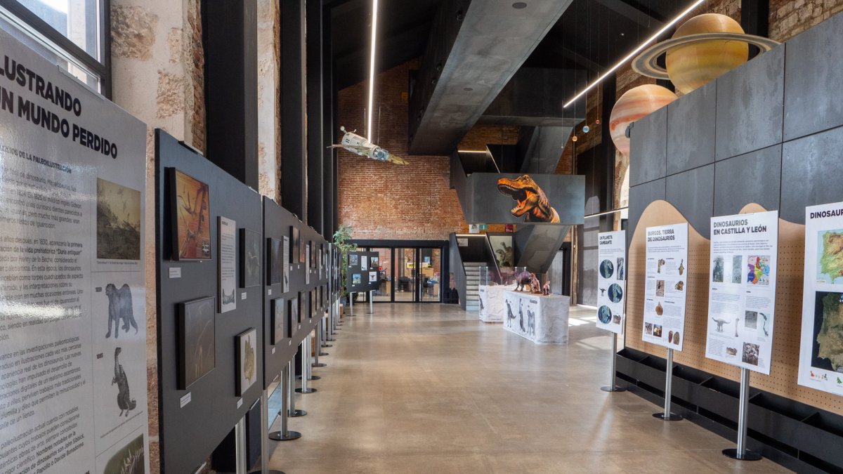 Una de las exposiciones desarrolladas en la Estación de la Ciencia y la Tecnología.