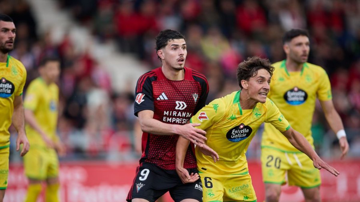 Panichelli fue le encargado de ejecutar la pena máxima, que sirvió a los locales para adelantarse en el marcador cuando se cumplía el minuto 62 de partido.