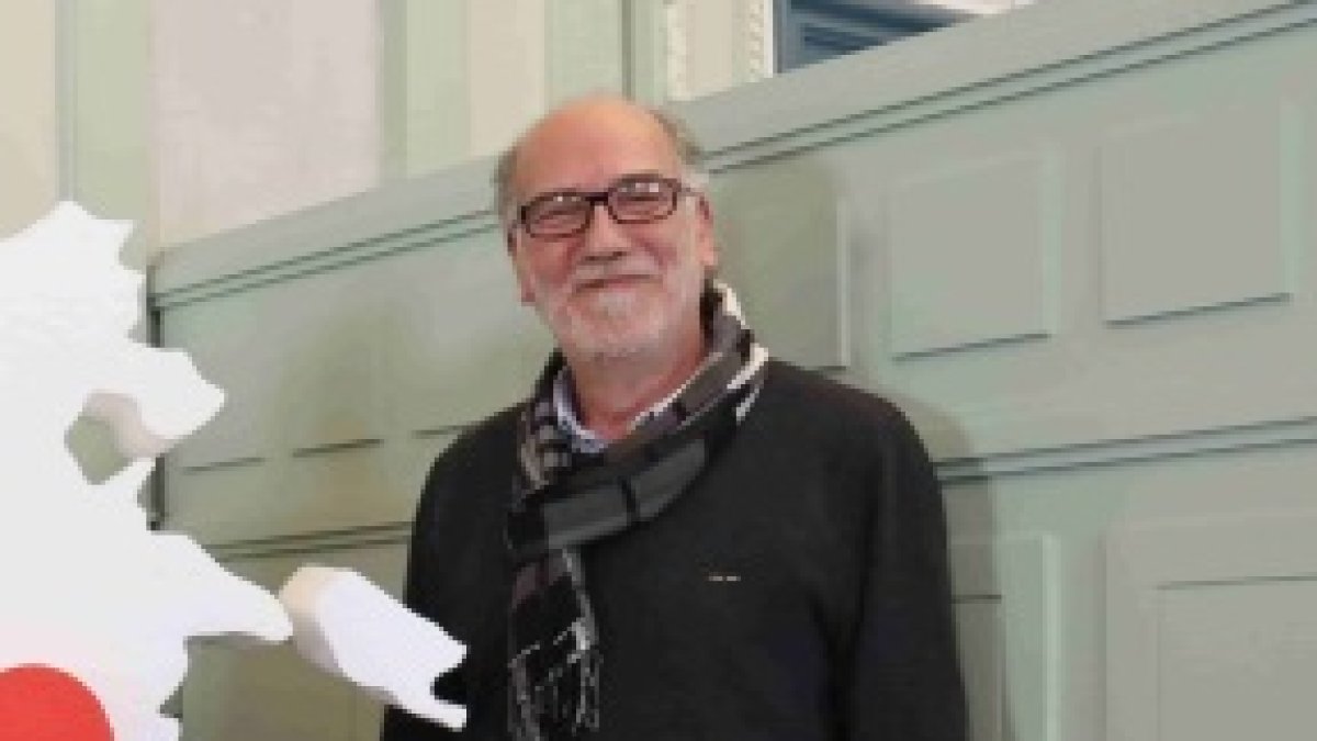 Miguel Ángel Adrián sustituirá a Ander Gil en el Senado.