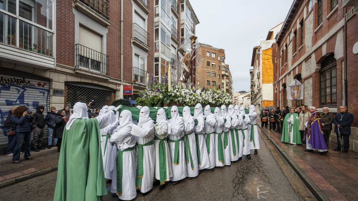 La  icónica imagen de Jesús atado a la columna, reclamo del programa de Semana Santa 2025.