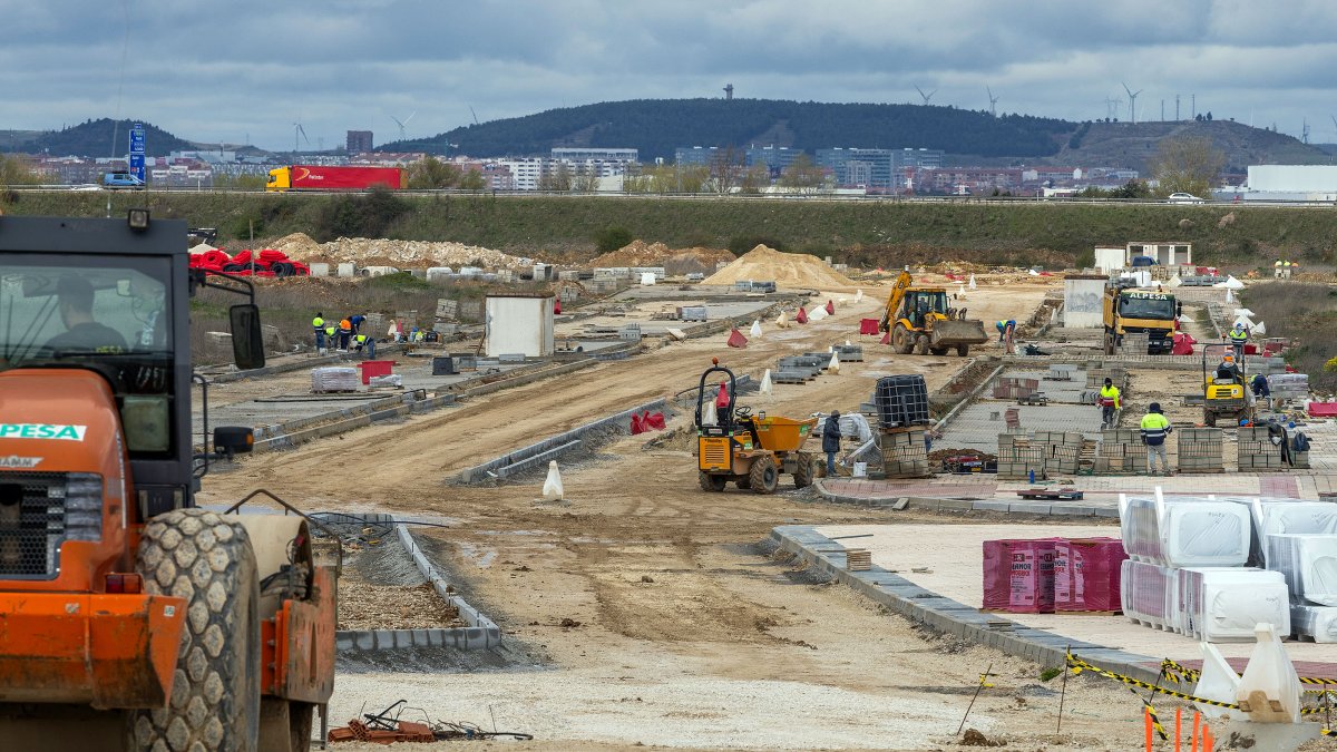 Los trabajos que darán forma a la primera fase del Parque Tecnológico avanzan en el plazo previsto.
