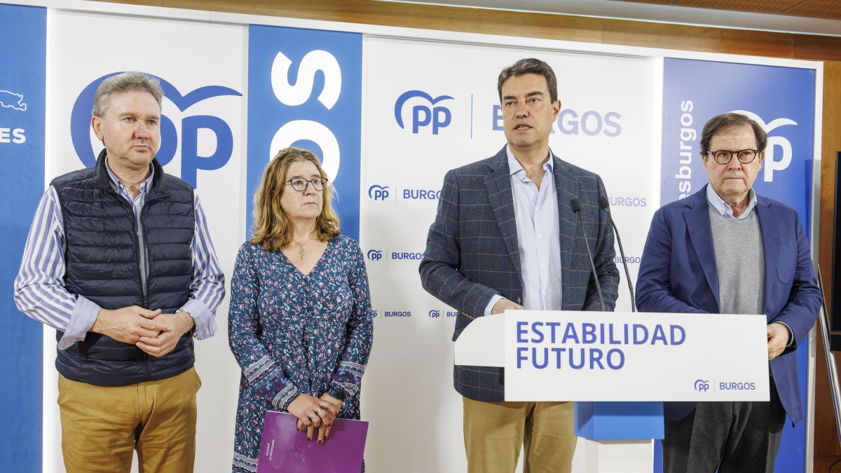 Lacalle, Díez, Ibáñez y De Foronda durante la rueda de prensa.