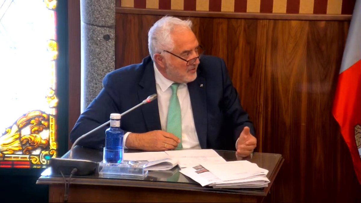 Francisco Javier Pindado en su último pleno municipal.