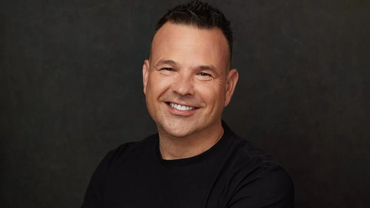 José Elías, de arruinarse dos veces a facturar miles de millones, trae a Burgos su receta de éxito.