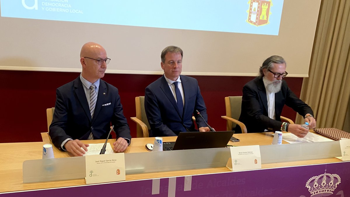 Imagen de la presentación del convenio.