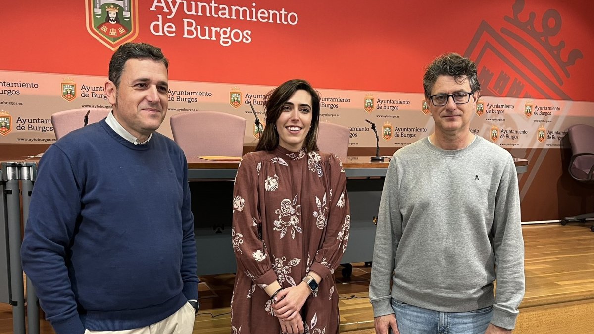 El encuentro de corales se presentó en el Ayuntamiento.