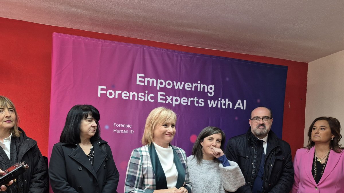 N su visita a la cooperativa Panacea en Ponferrada (León).