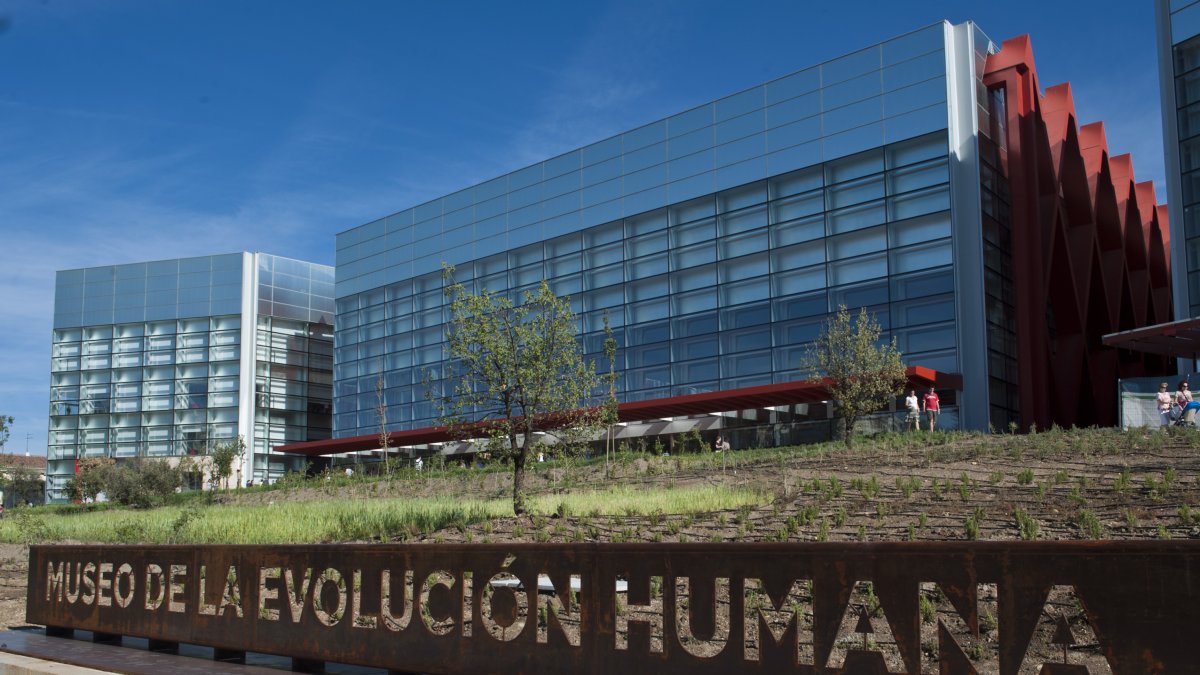 Imagen exterior del MEH.