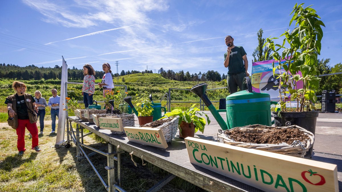 La celebración del décimo aniversario de Huerteco fue reivindicativa.