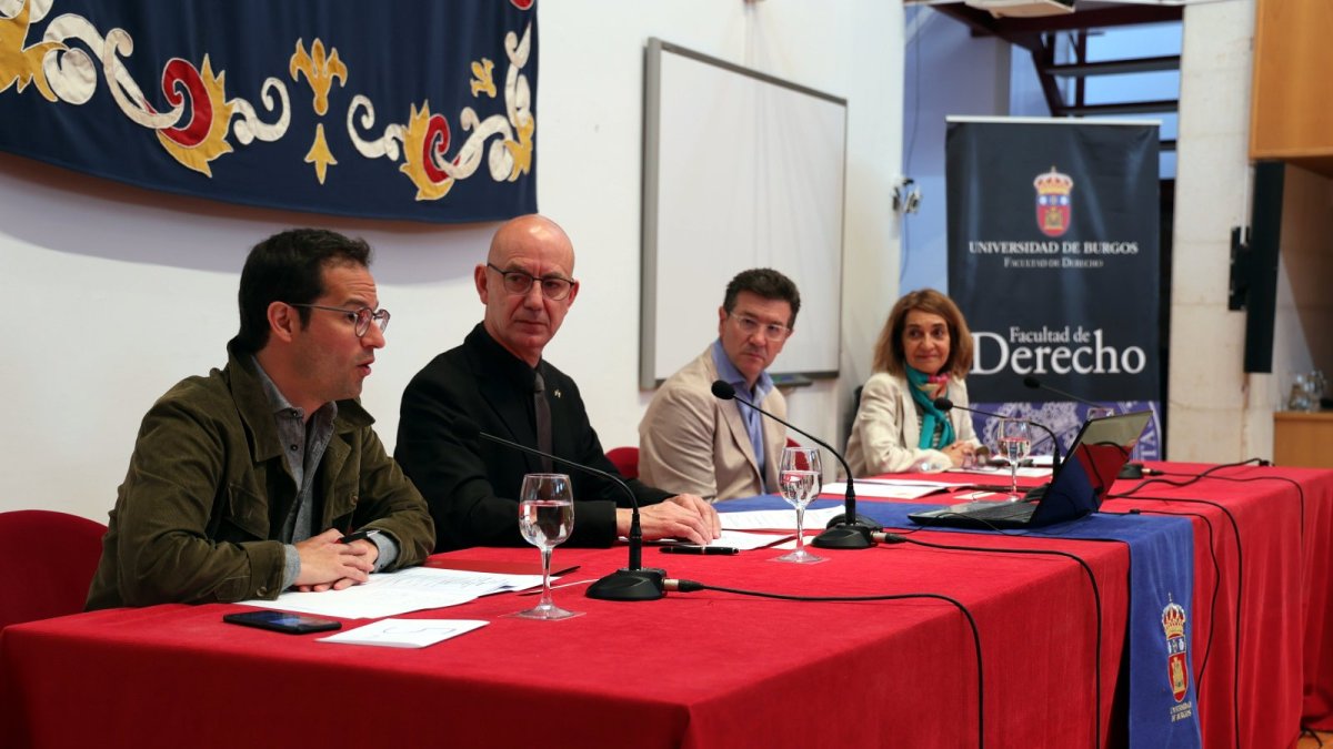 Imagen del encuentro celebrado en la UBU.