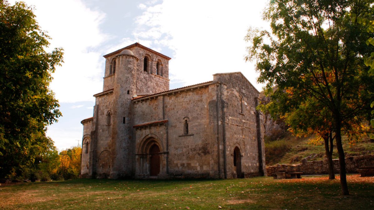 Ermita de Nuestra Señora del Valle de Monasterio de Rodilla.