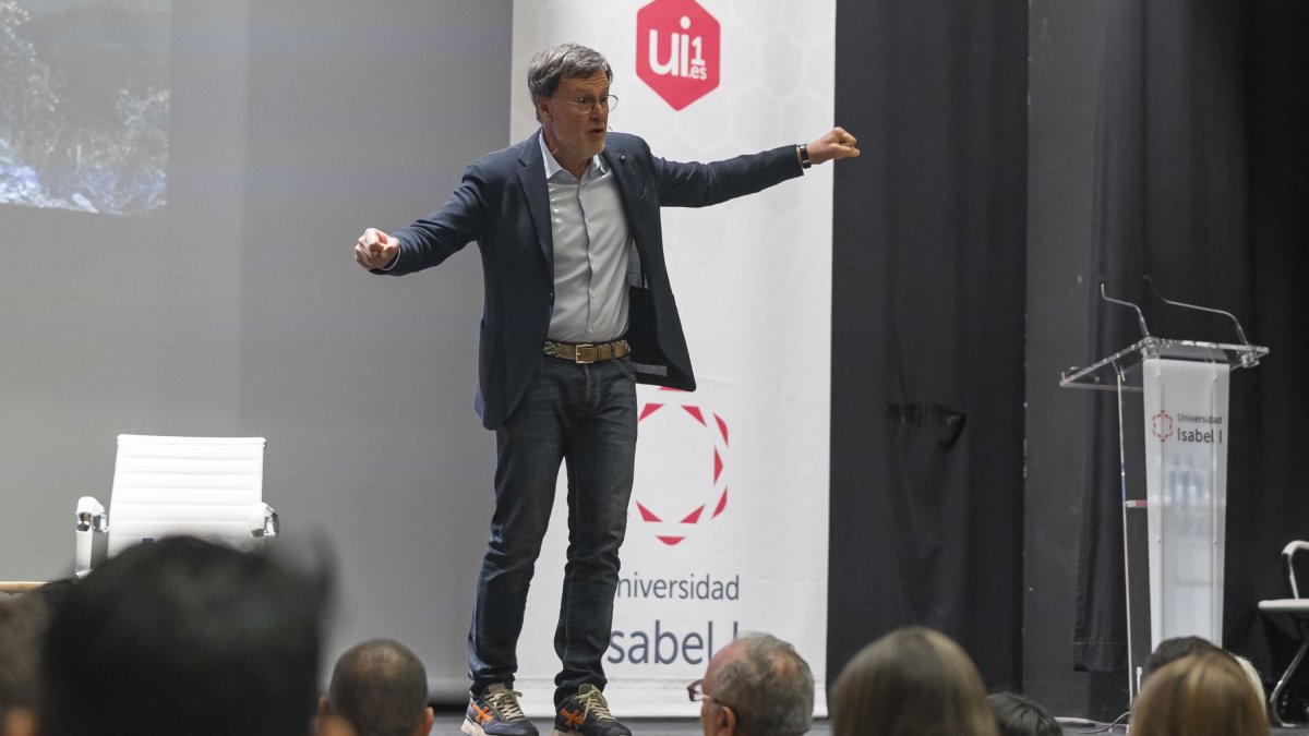 Un momento de la intervención de Pau Doménech, exdirector general de ADISSEO España.