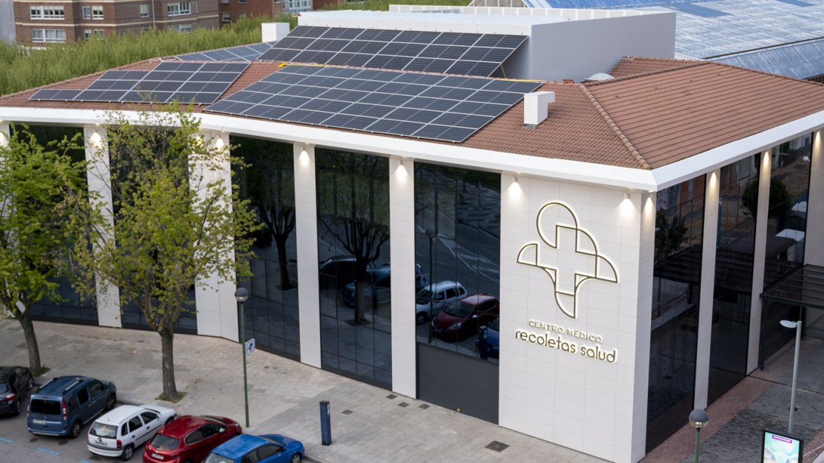 Exterior del Centro Médico Virgen del Manzano de Recoletas, en el que se pone en marcha la Unidad de Mama.