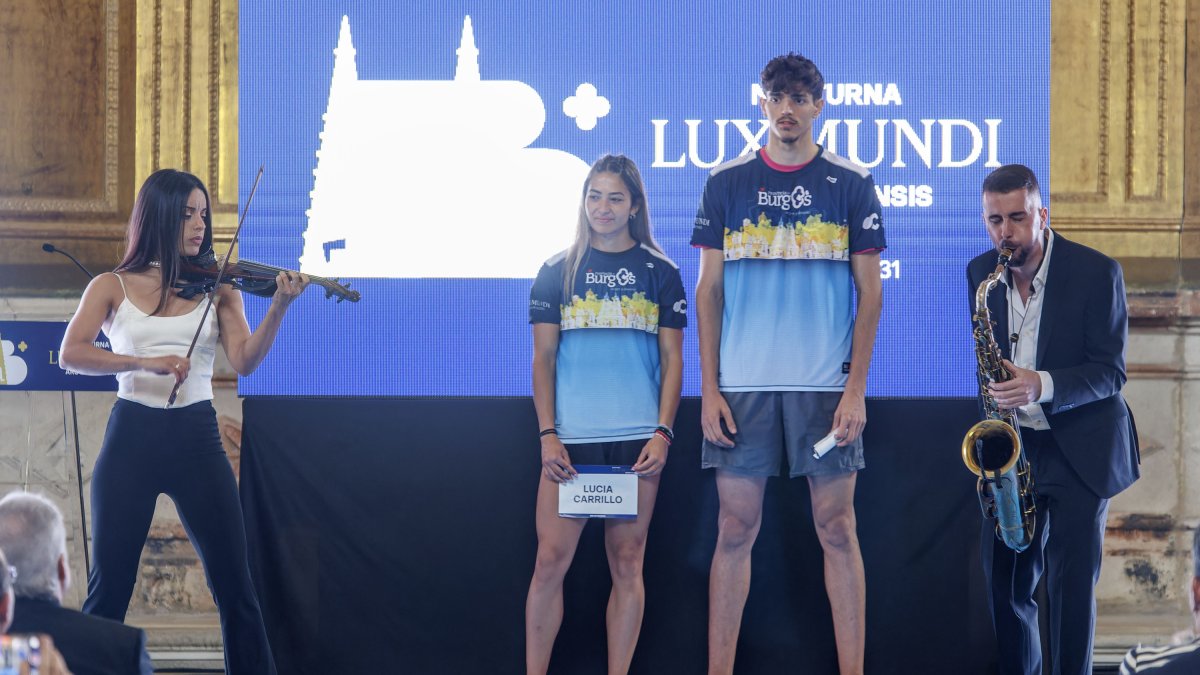 Lucía Carrillo y David González, en la presentación de la Nocturna Lux Mundi.