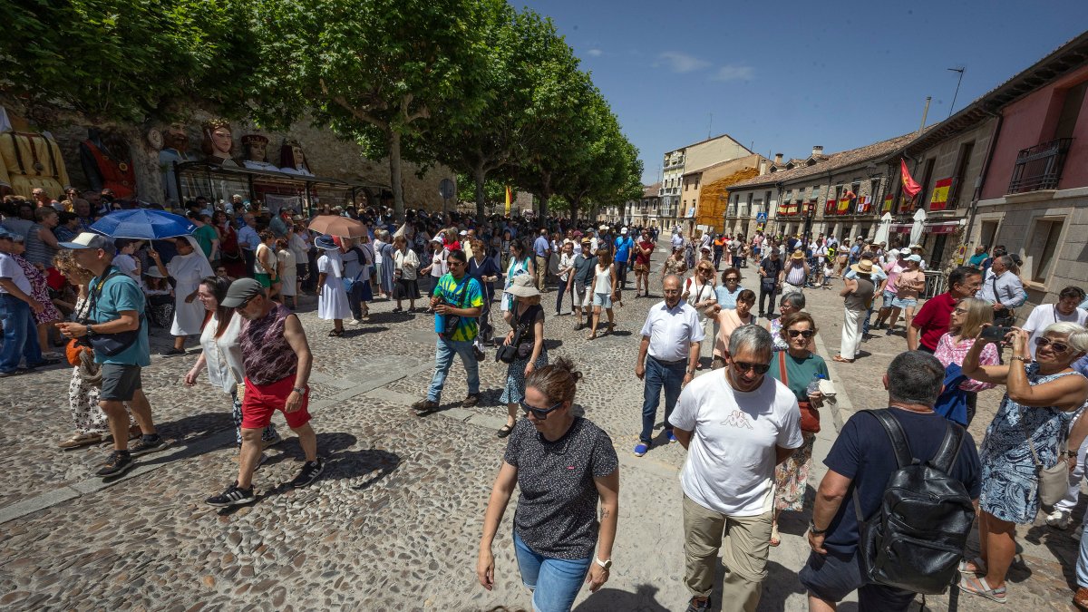 Celebración del Curpillos en los alrededores del Monasterio de las Huelgas.
