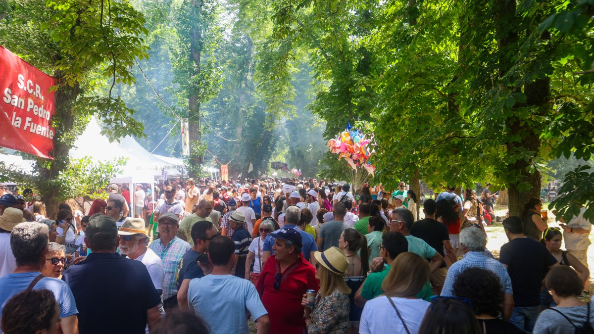 Afluencia de personas en el paseo central de la Quinta durante la celebración del Parral e el año pasado.
