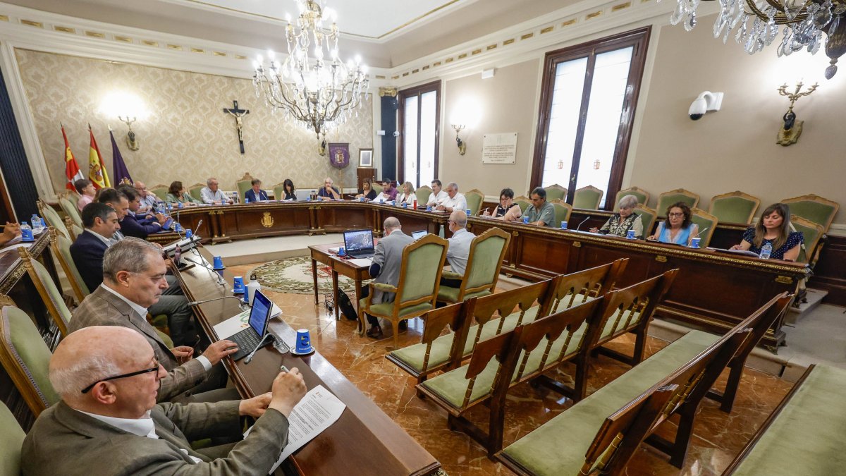 Imagen de archivo del Pleno de la Diputación de Burgos de junio.