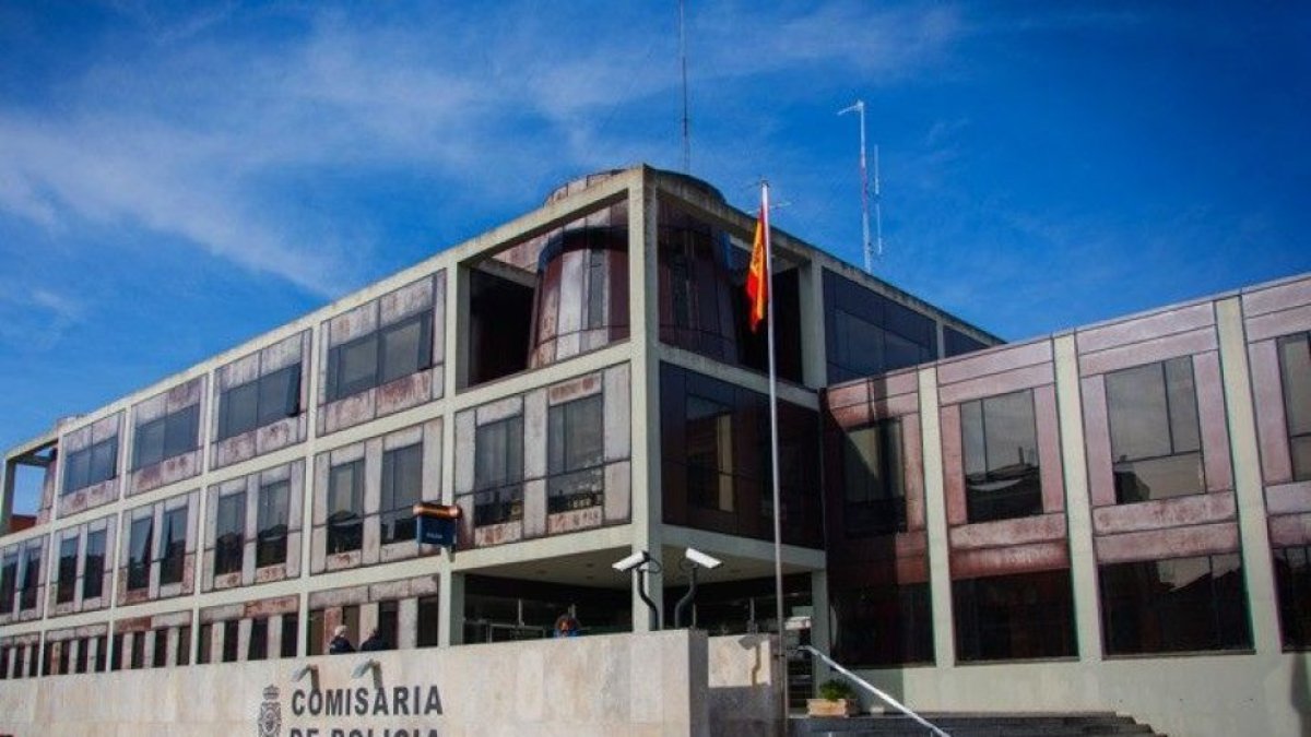 Imagen de la comisaría de Policía en Burgos.