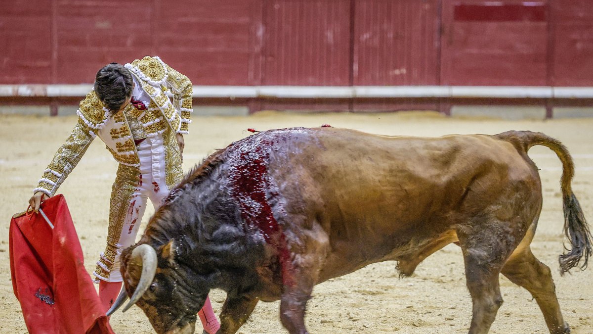 Ismael Martín cortó tres orejas.