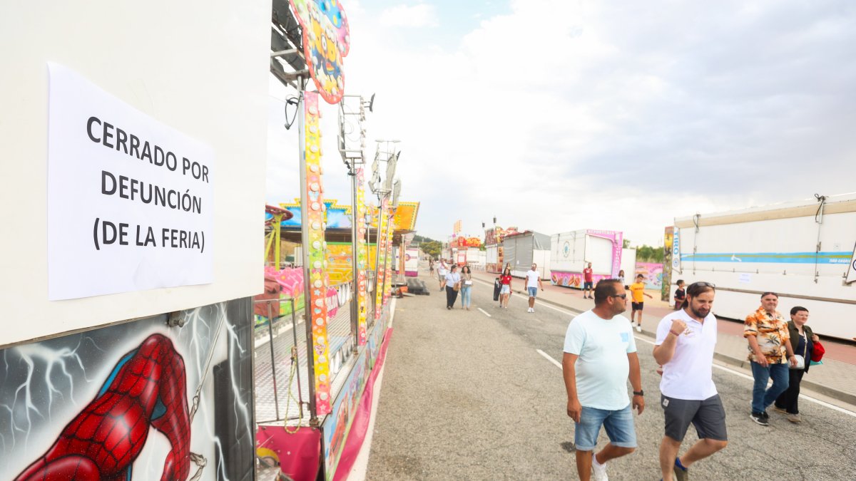 Huelga de feriantes, el martes, durante las fiestas de San Pedro.