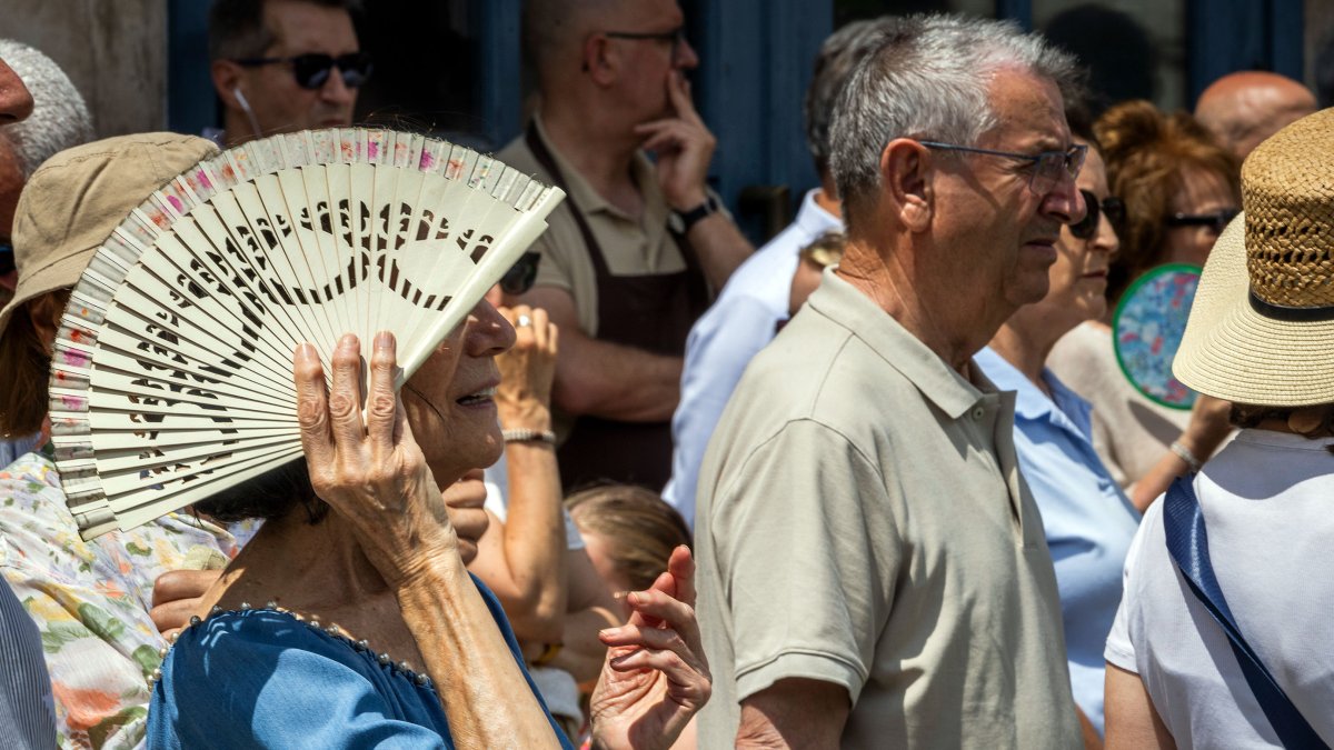 Una nueva ola de calor pondrá en jaque a la provincia de Burgos a partir de este miércoles, con un repunte de temperaturas que dejará máximas de hasta 37 grados el jueves.