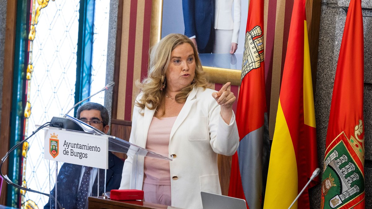 Cristina Ayala, durante el debate sobre el Estado de la Ciudad.