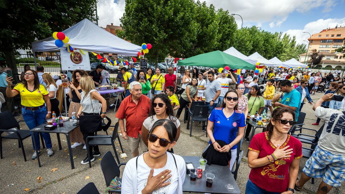 Participantes en la fiesta de la Colombianidad, este mes de julio en Capiscol.