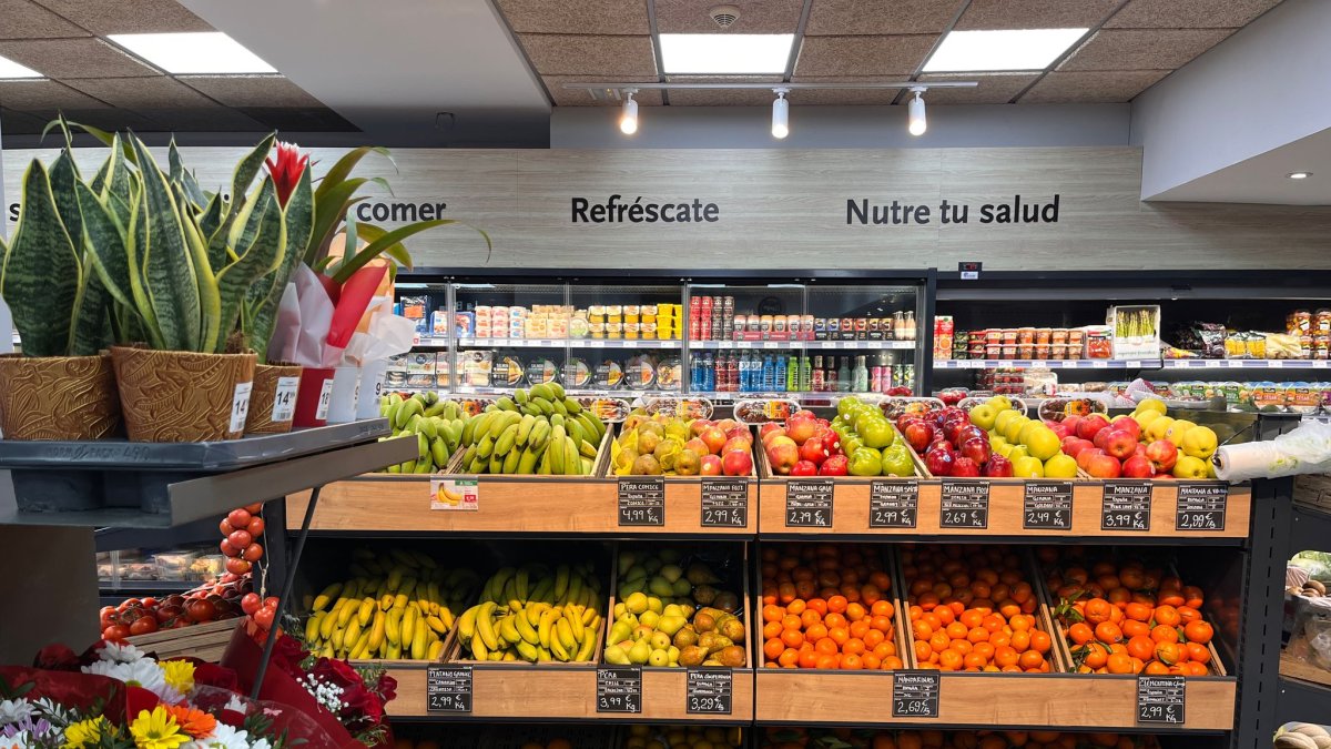 La compañía también ha lanzado su modelo de tienda Suma Fresh&Go