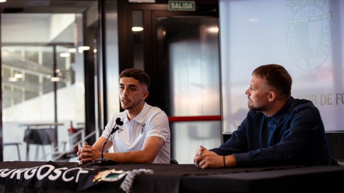 Lizancos firma por cuatro temporadas con el Burgos tras descartar equipos de Primera RFEF.