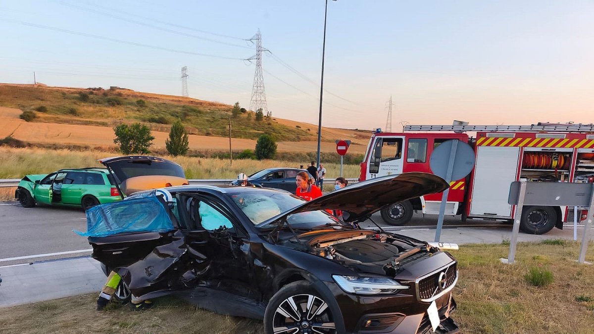 Imagen de los vehículos accidentados.