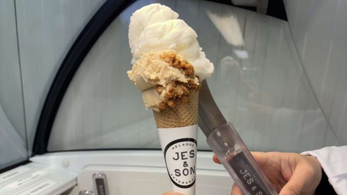 Los helados de Jes&Son destacan por su sabor y su tamaño.