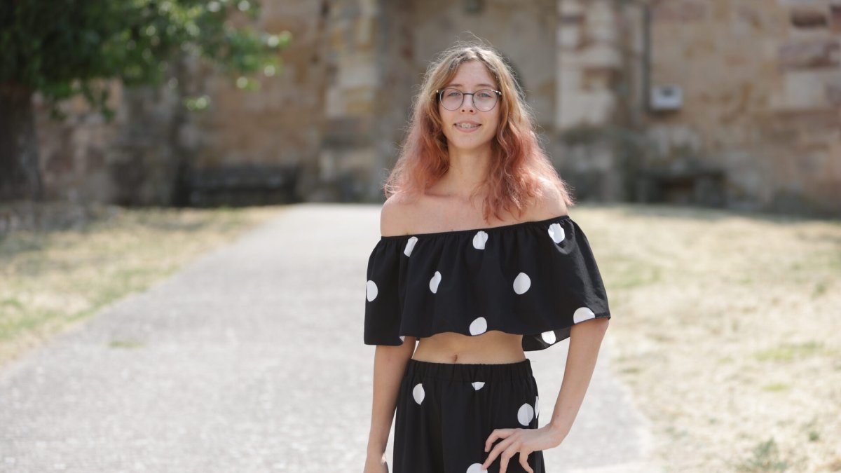 Valeria, ucraniana pregonera de las fiestas de tardobispo.