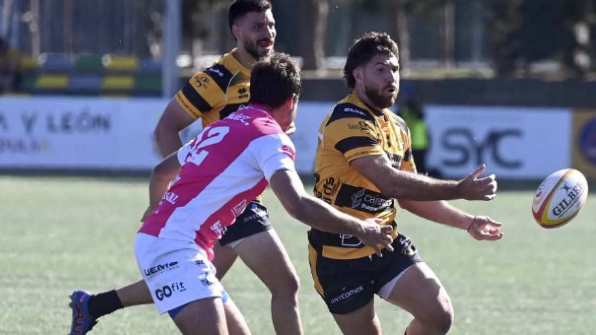 Iñaki Mateu, durante un partido con el Recoletas Burgos Caja Rural.