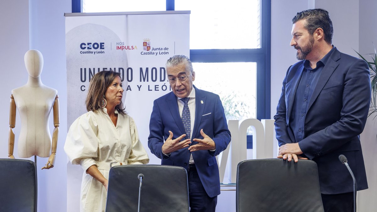 Sarah estanislau pelada dando sarah Estanislau pelada