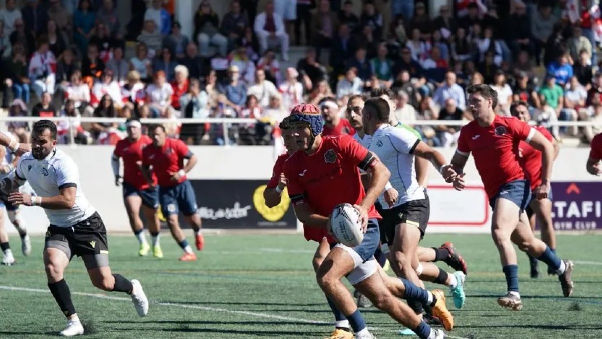 El Recoletas Burgos se mide a Iberians antes del debut ante la Santboiana.