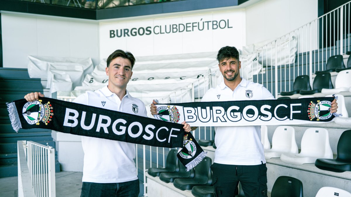 Presentación oficial de Jesús Ruiz y Aitor Buñuel como nuevos jugadores blanquinegros.