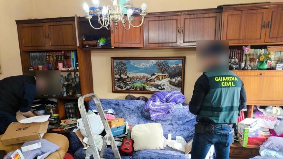 Resgistro de la Guardia Civil en el marco de la operación Octayen.