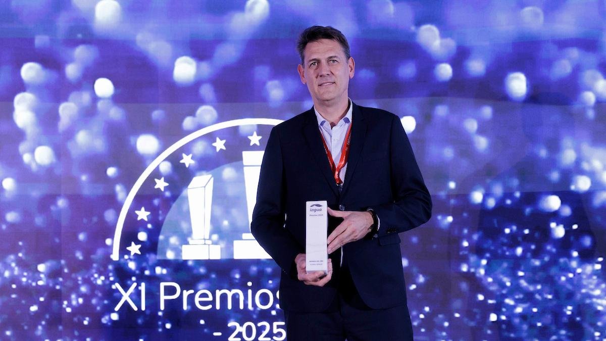 La Sociedad Municipal Aguas de Burgos
ha sido distinguida con el Premio iAgua 2025 al Mejor Proyecto de
Digitalización.