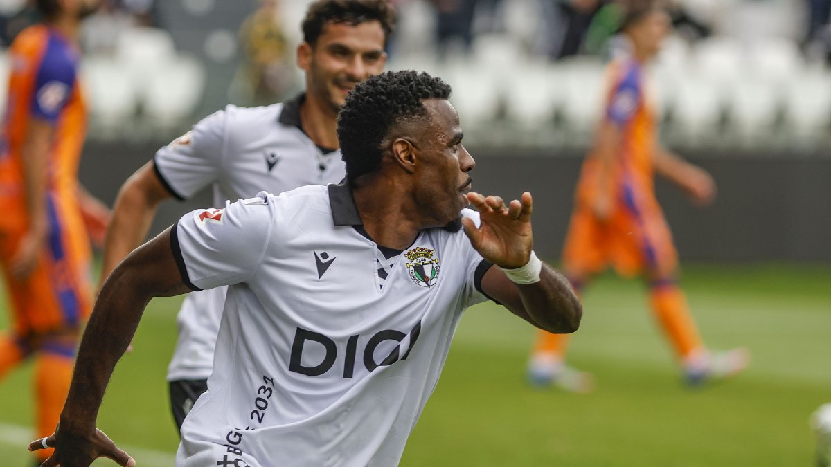 Appin festeja el gol que anotó a pase de David González.