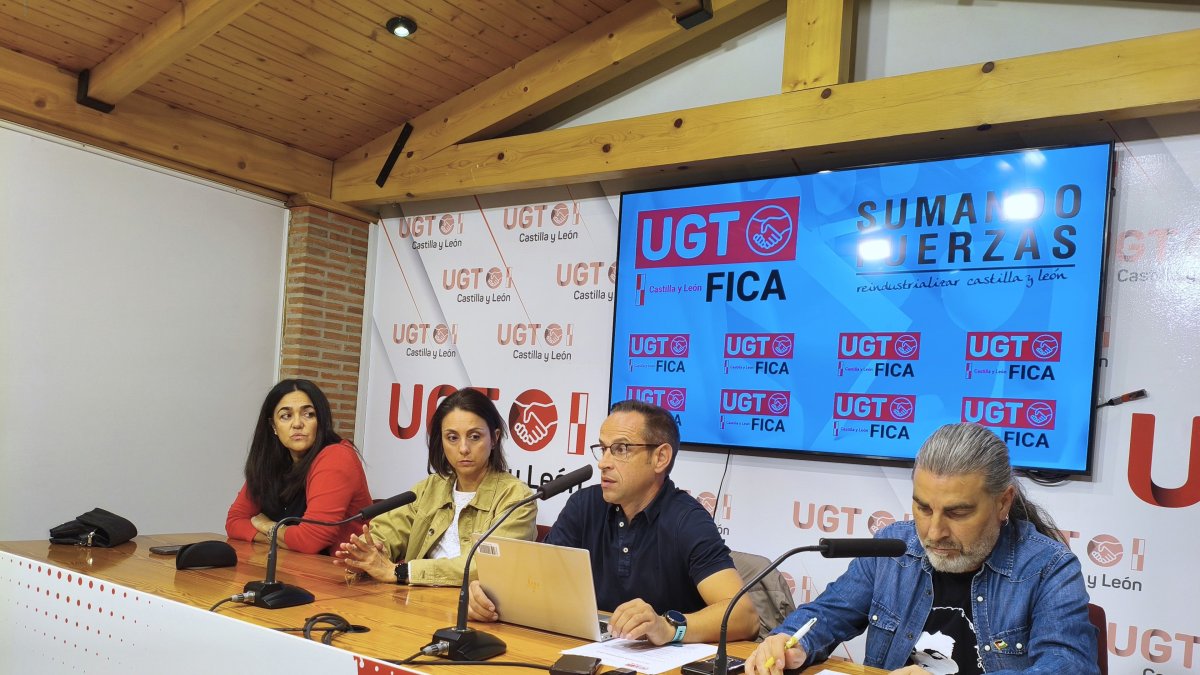 UGT presenta su plataforma reivindicativa para la negociación del convenio colectivo de Renault España.