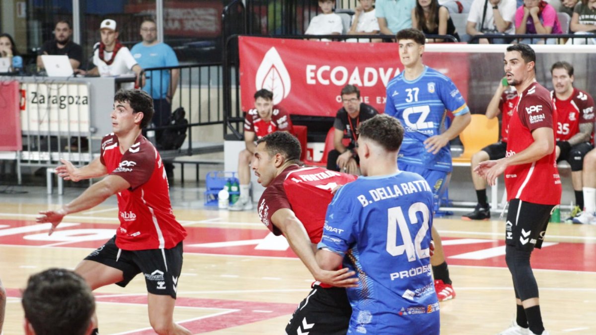 Imagen del partido disputado en Zaragoza.