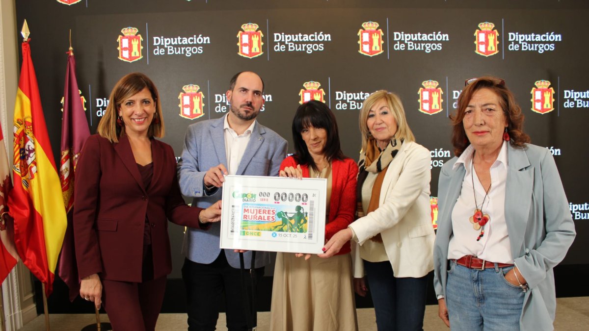 Presentación en Diputación del décimo que reivindica el papel de la mujer rural.