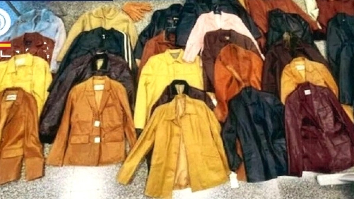 Imagen de parte de las prendas recuperadas.