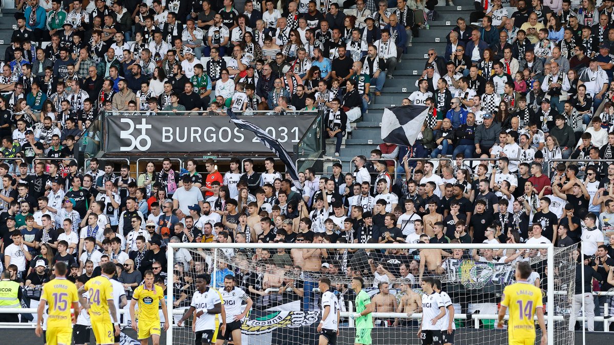 El Burgos CF alerta de que de los cánticos de odio suponen multas que acarrean menos cantera y menos inversión deportiva.