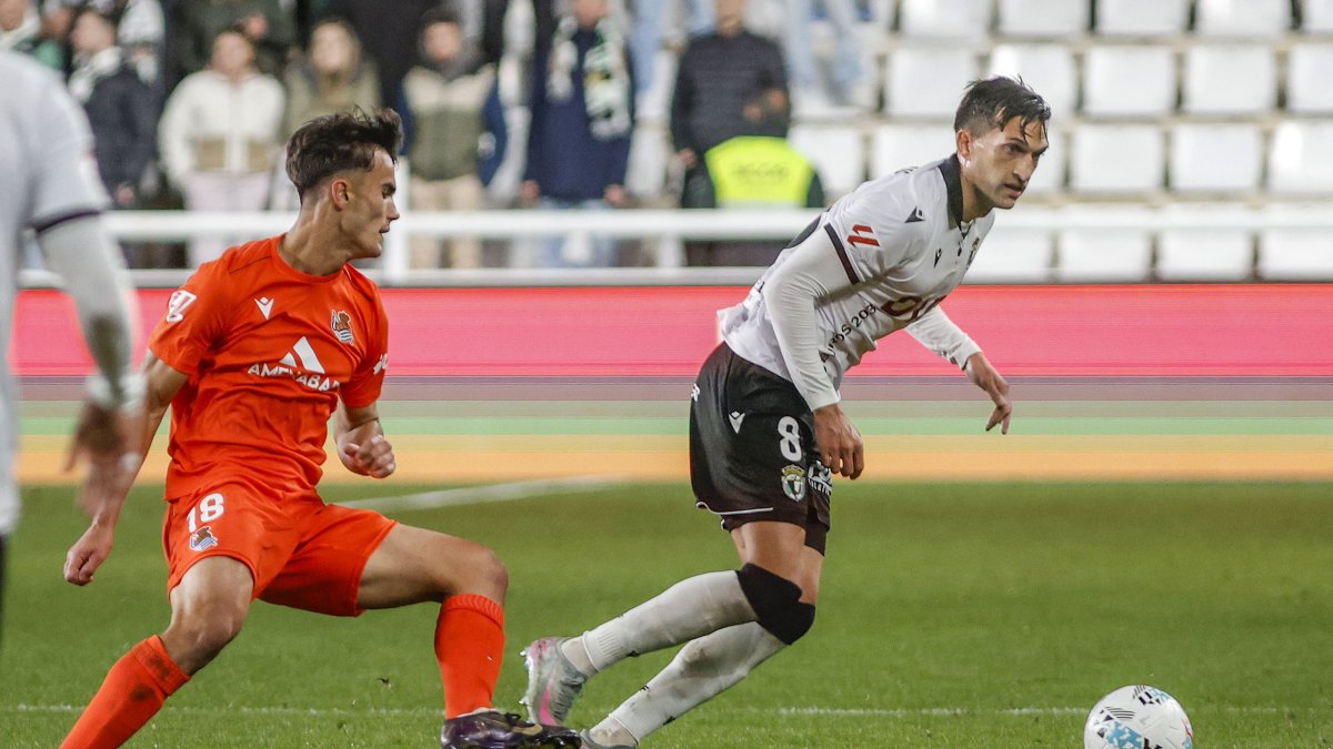 Grego Sierra, durante el partido contra la Real Sociedad B.