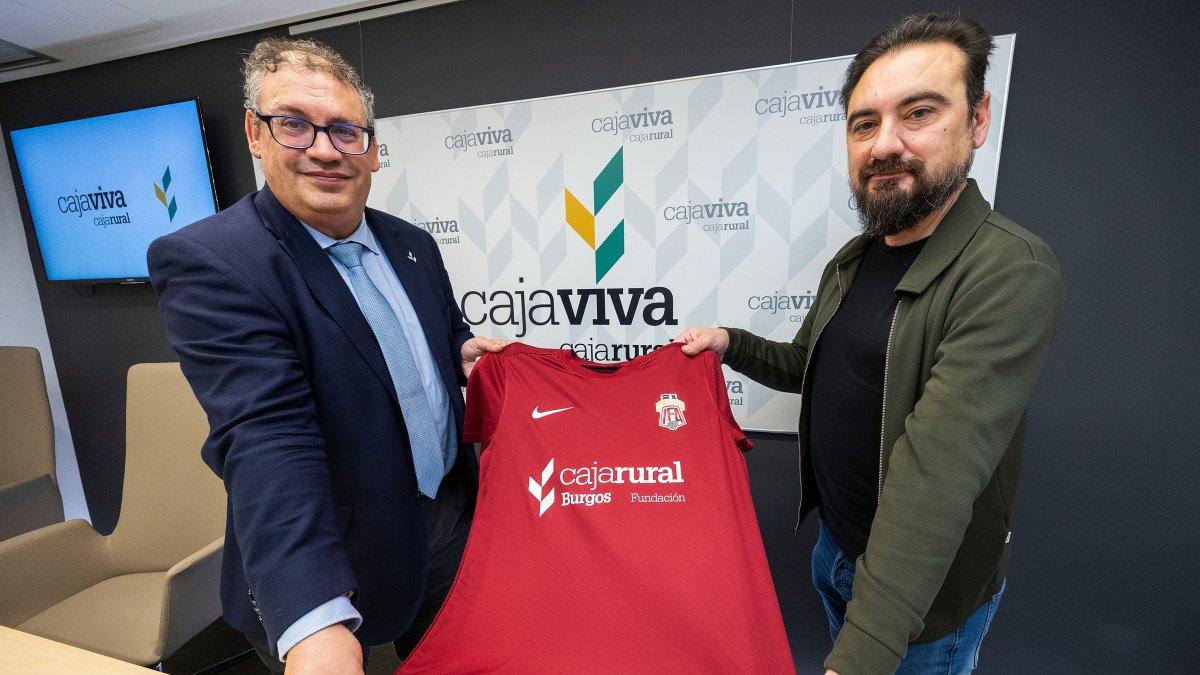 Firma del Convenio Fundacion Caja Rural con el club Bugos IFA