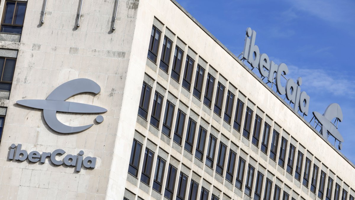 Ibercaja insiste en la importancia de complementar la pensión pública con ahorro privado a través de planes de pensiones de empleo.