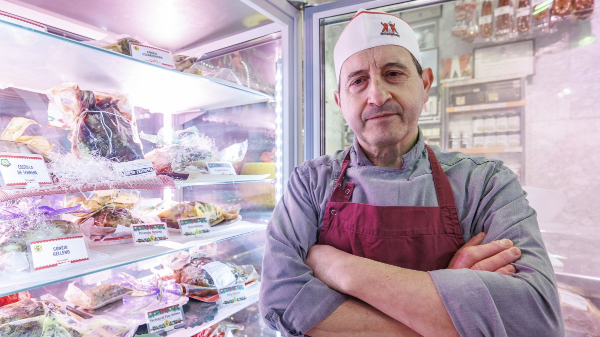 Miguel Ängel González lleva diez años elaborando productos con técnicas aprendidas con el equipo de Joan Roca.